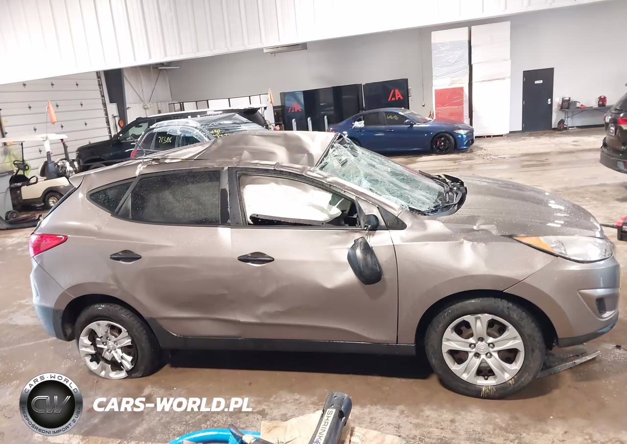 2011 Hyundai Tucson Gl VIN:KM8JT3AB2BU198620 - 13