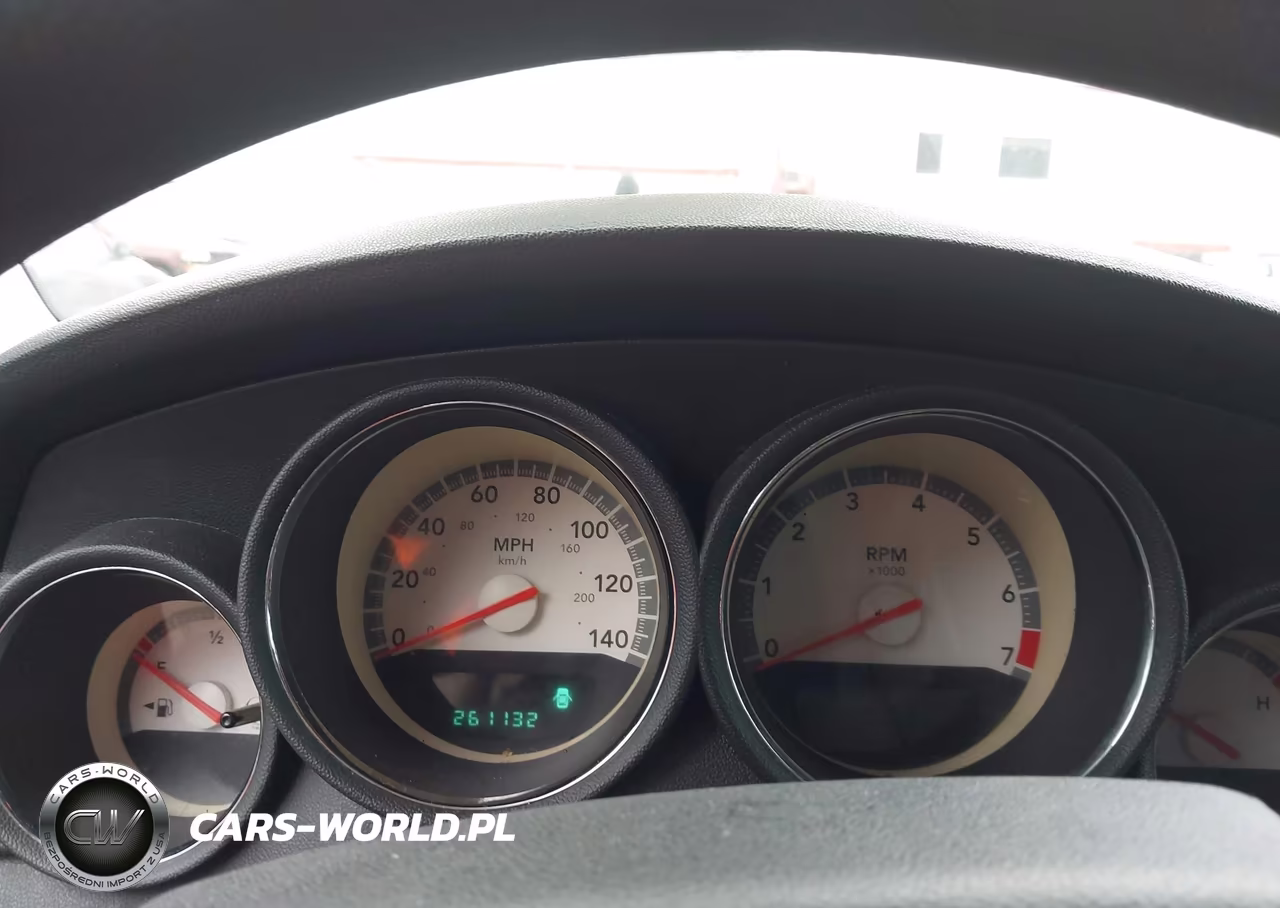 2008 Dodge Charger VIN:2B3KA43G78H334055 - 7