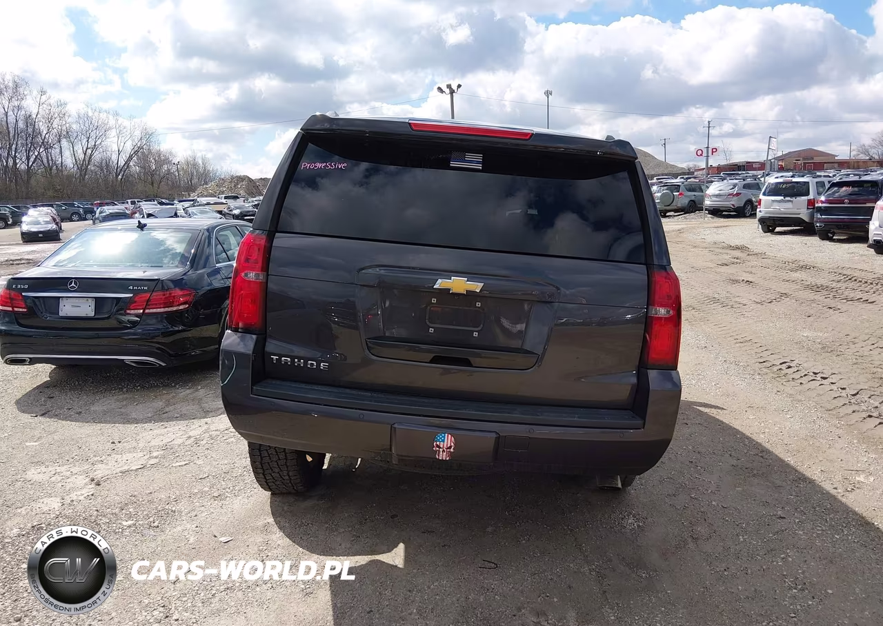 2016 Chevrolet Tahoe Lt VIN:1GNSKBKC5GR464940 - 17