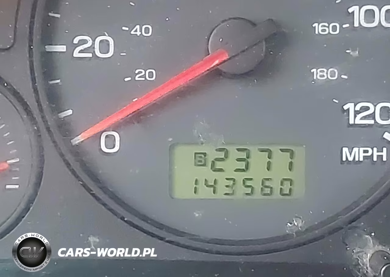 2002 Subaru Forester L VIN:JF1SF63522H745618 - 15