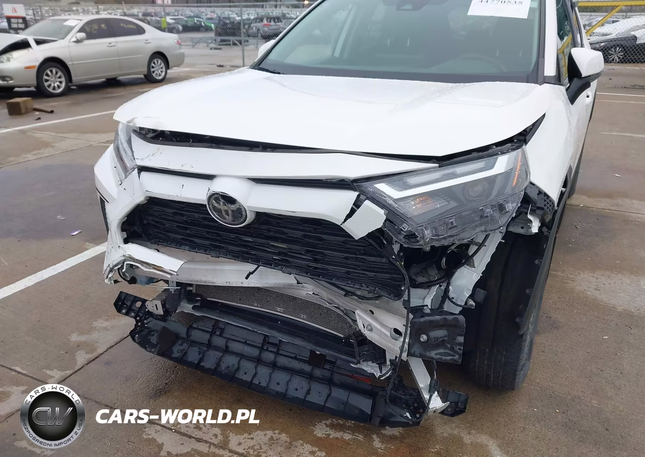 2023 Toyota Rav4 Xle VIN:2T3P1RFVXPC329234 - 6