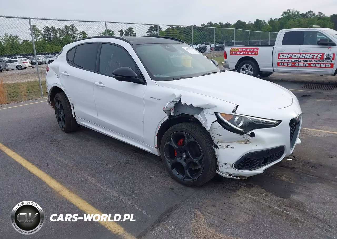 2022 Alfa Romeo Stelvio Veloce Ti Awd