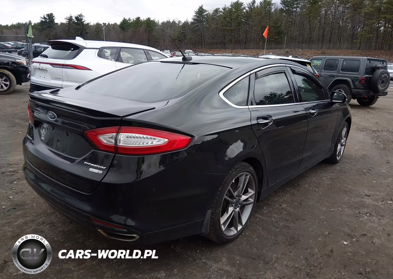 2013 Ford Fusion Titanium VIN:3FA6P0D9XDR270654 - 4