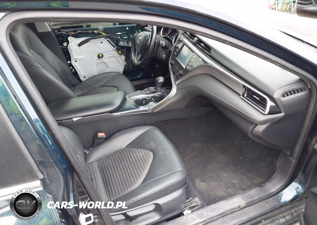 2018 Toyota Camry Se VIN:JTNB11HK5J3010858 - 5