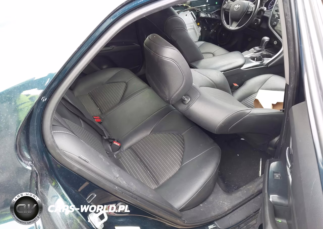 2018 Toyota Camry Se VIN:JTNB11HK5J3010858 - 8