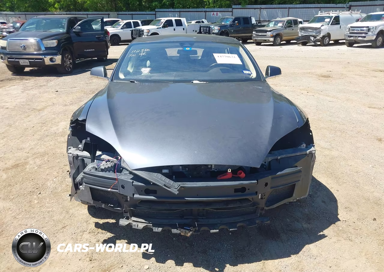 2015 Tesla Model S 60-70-85 VIN:5YJSA1H12FFP74396 - 13