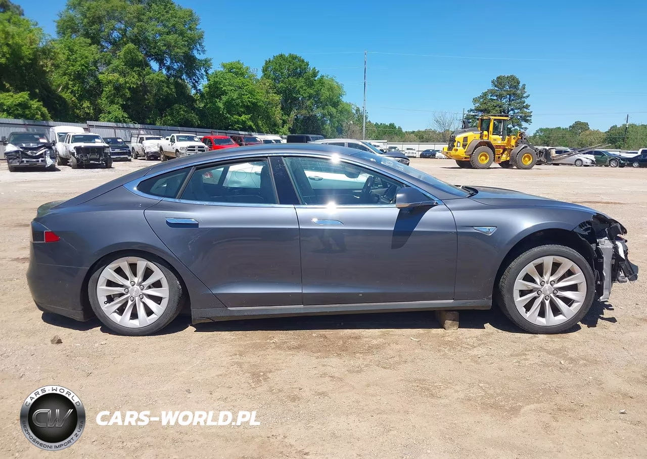 2015 Tesla Model S 60-70-85 VIN:5YJSA1H12FFP74396 - 14