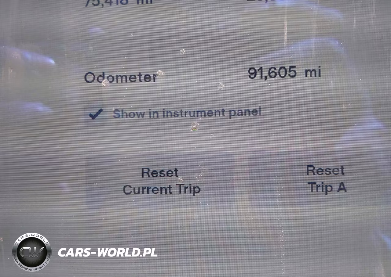 2015 Tesla Model S 60-70-85 VIN:5YJSA1H12FFP74396 - 16