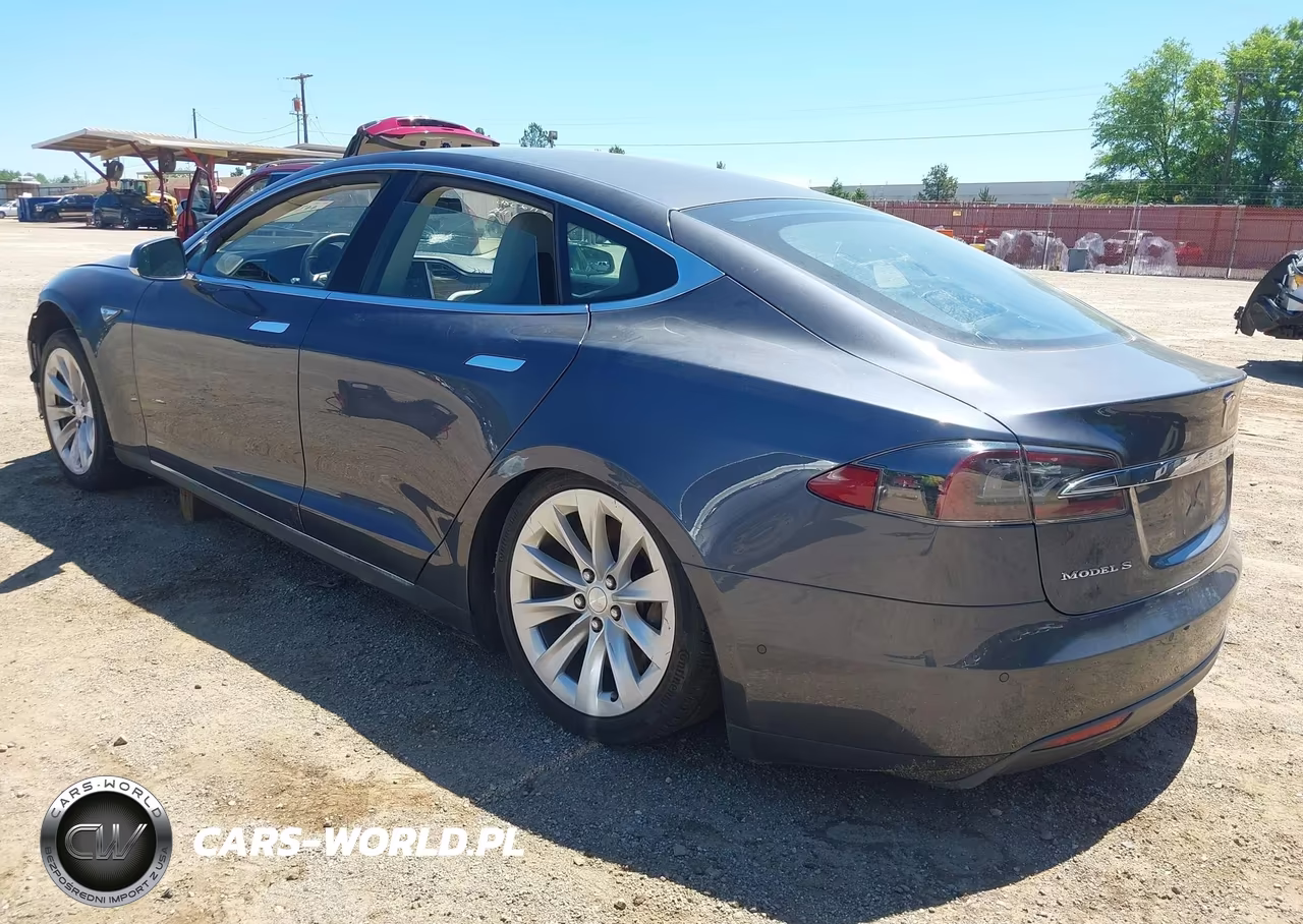2015 Tesla Model S 60-70-85 VIN:5YJSA1H12FFP74396 - 3