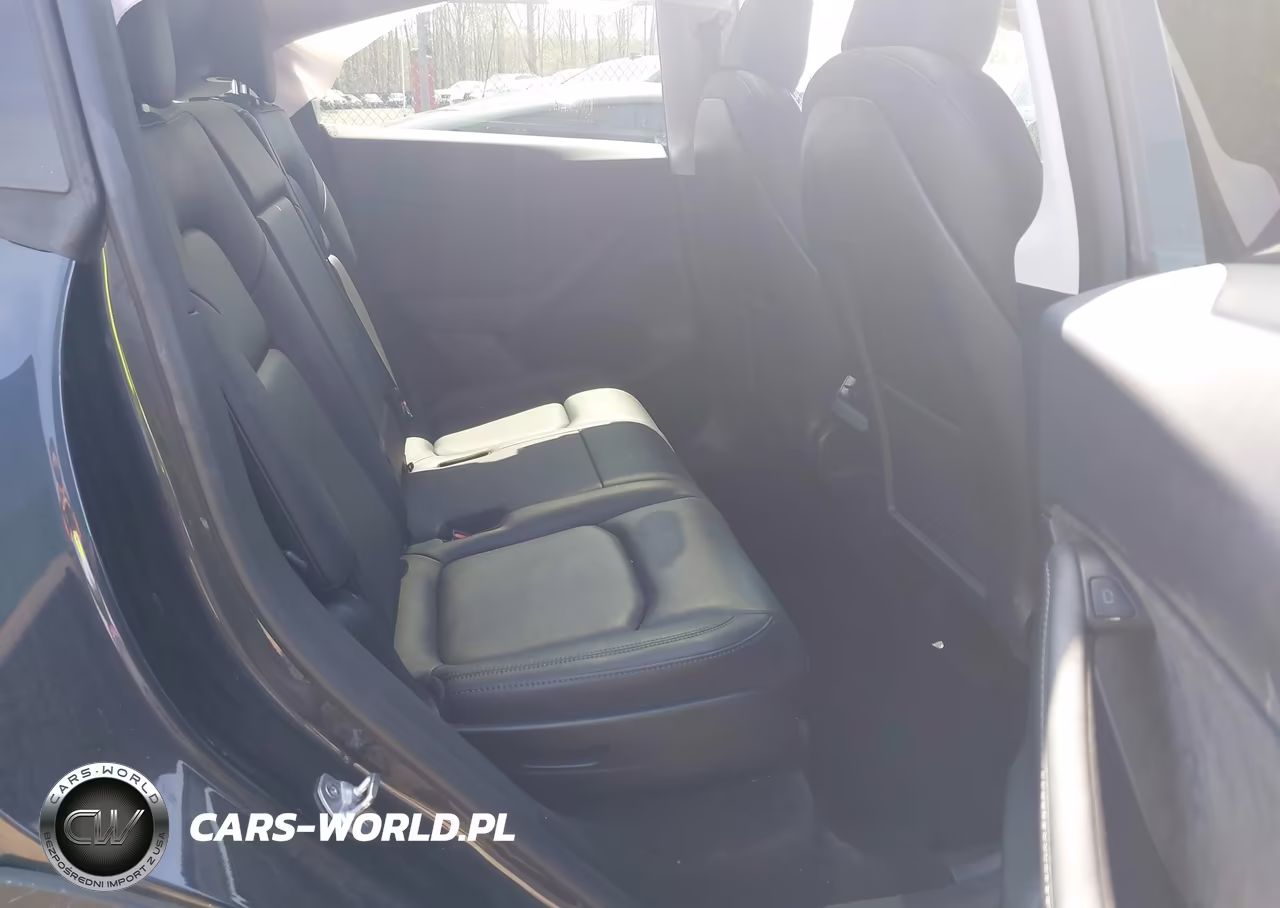 2024 Tesla Model Y Long Range Dual Motor All-Wheel Drive VIN:7SAYGAEEXRF020217 - 8