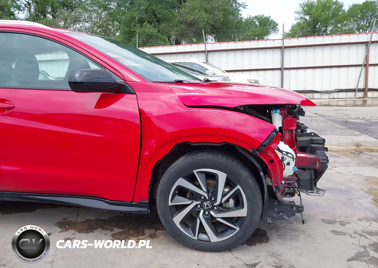 2019 Honda Hr-V Sport VIN:3CZRU5H11KG710667 - 18