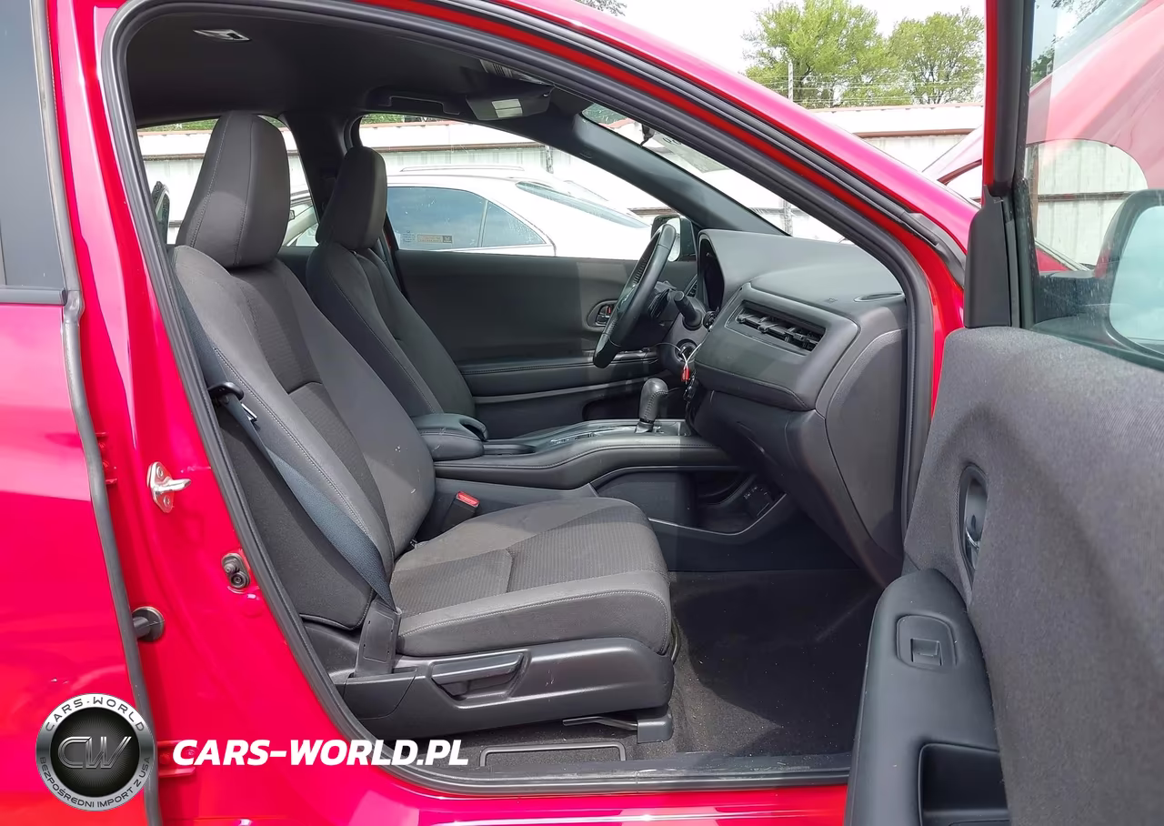 2019 Honda Hr-V Sport VIN:3CZRU5H11KG710667 - 5