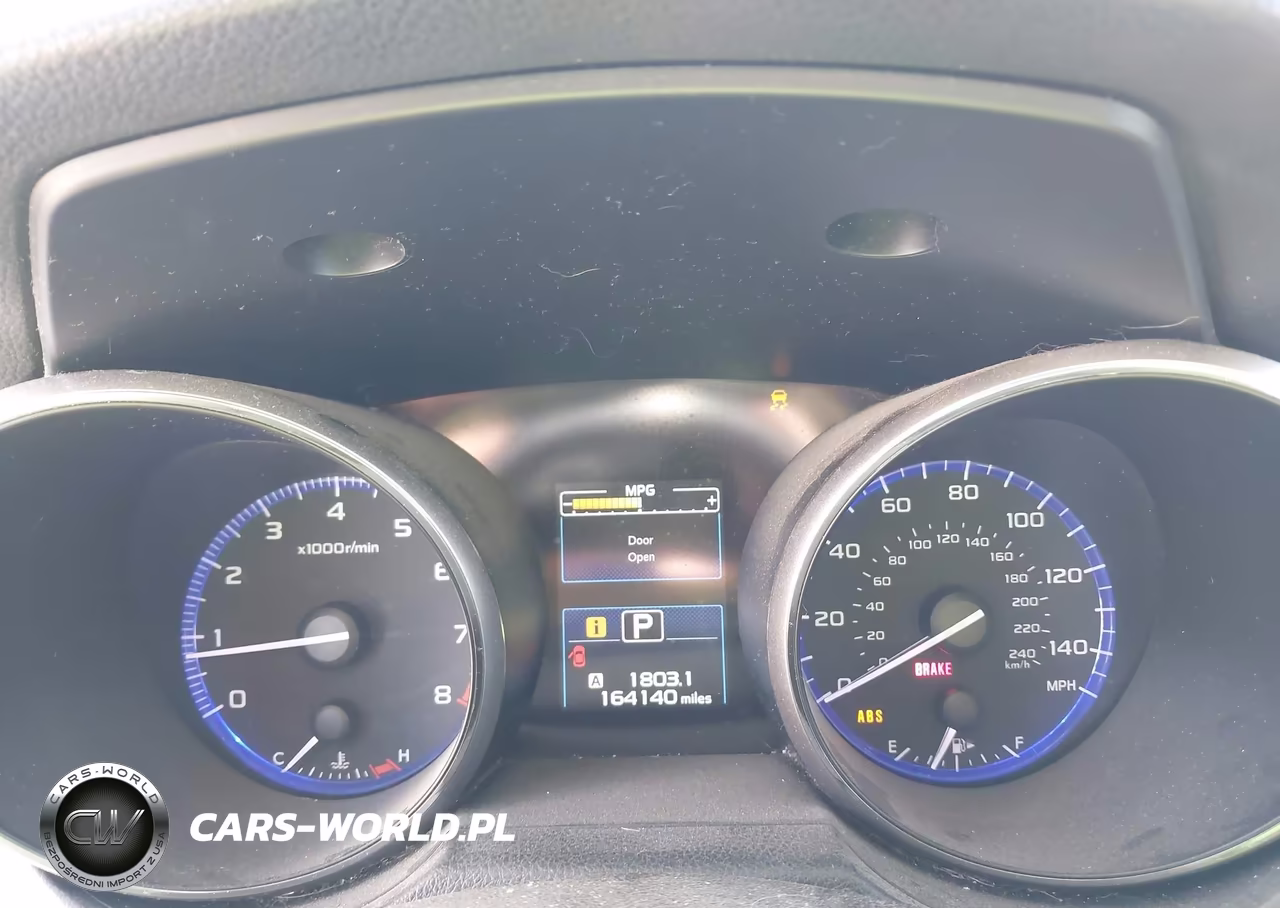 2018 Subaru Outback 2.5I Premium VIN:4S4BSADC6J3354467 - 7
