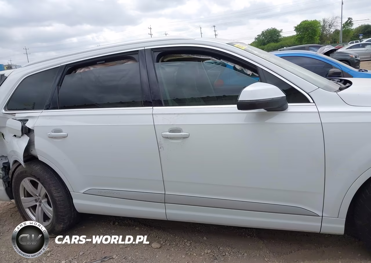 2019 Audi Q7 45 Premium VIN:WA1LHAF73KD030714 - 13