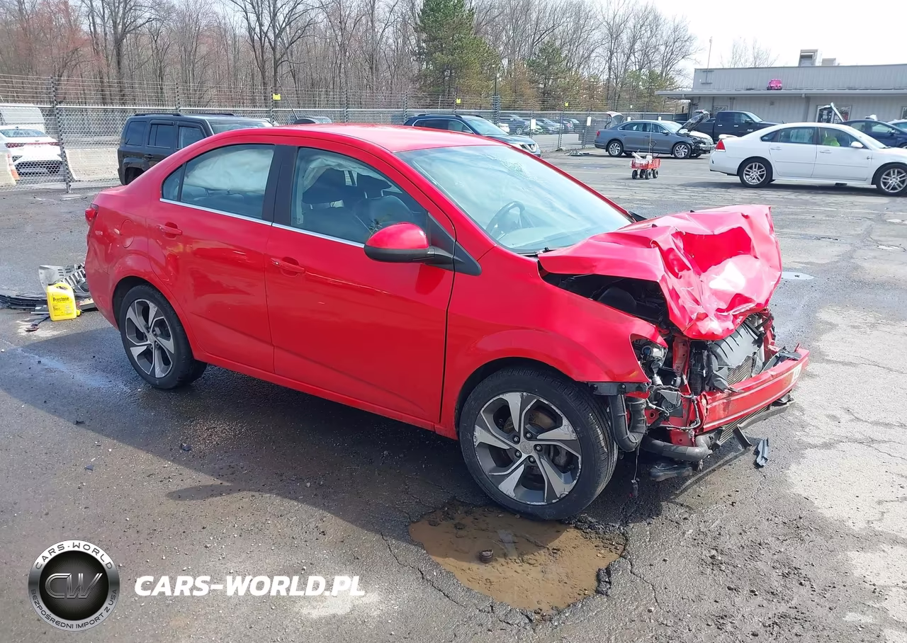 2018 Chevrolet Sonic Premier Auto – zdjęcie 1 z 15