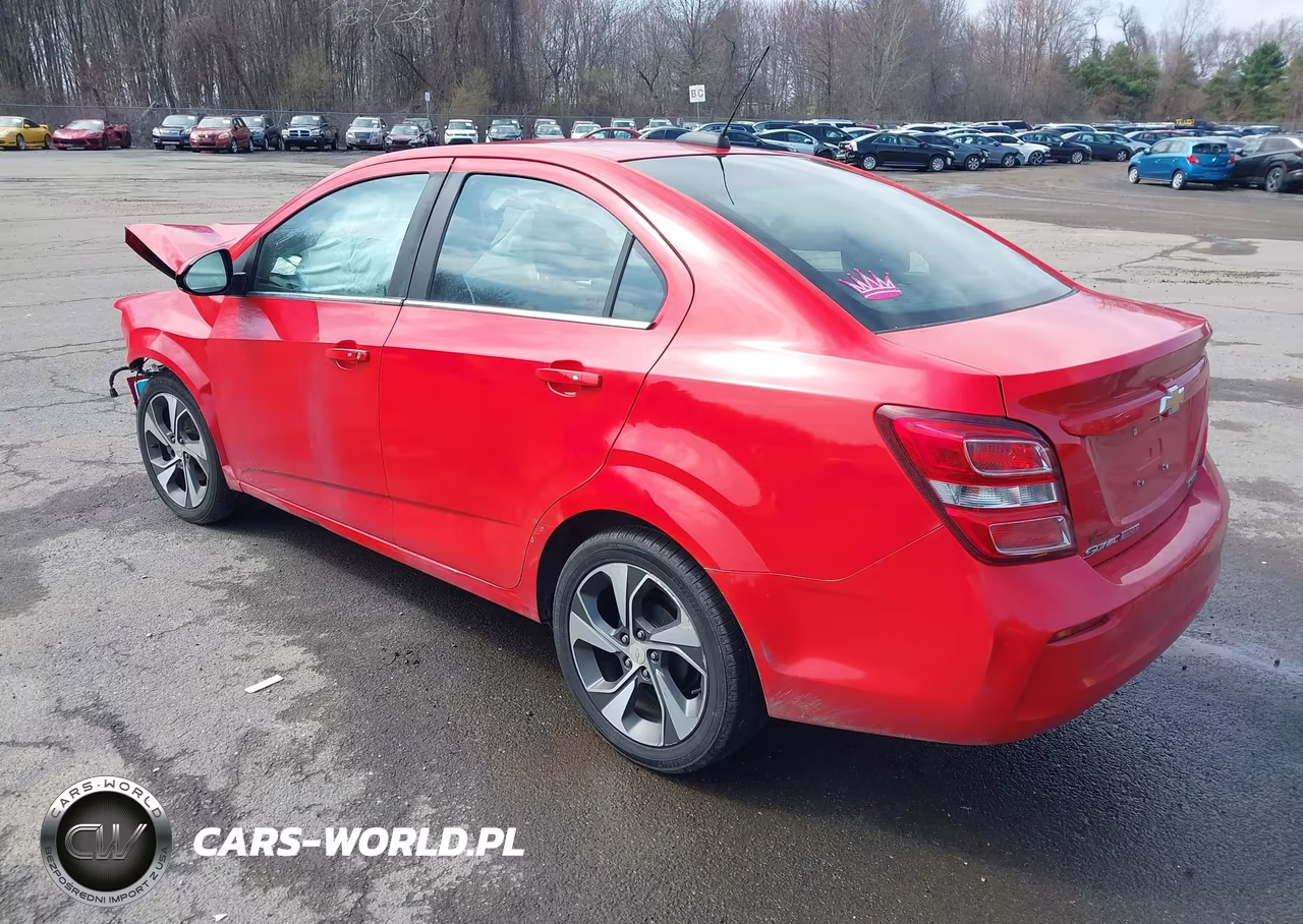 2018 Chevrolet Sonic Premier Auto VIN:1G1JF5SB9J4105797 - 3