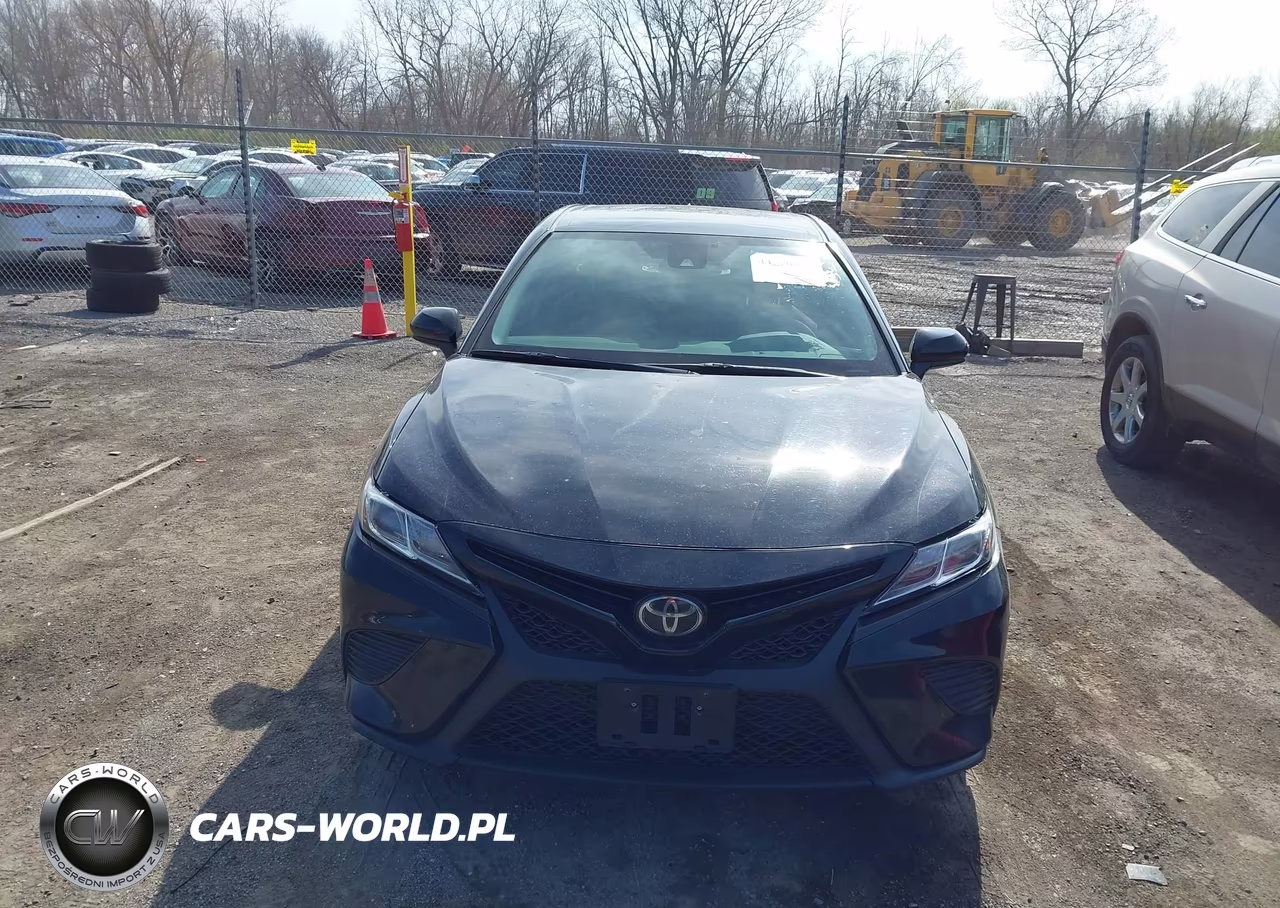 2020 Toyota Camry Se Nightshade Edition VIN:4T1G11AK0LU326519 - 12