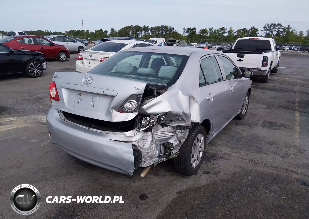 2010 Toyota Corolla Le VIN:2T1BU4EE7AC417969 - 4