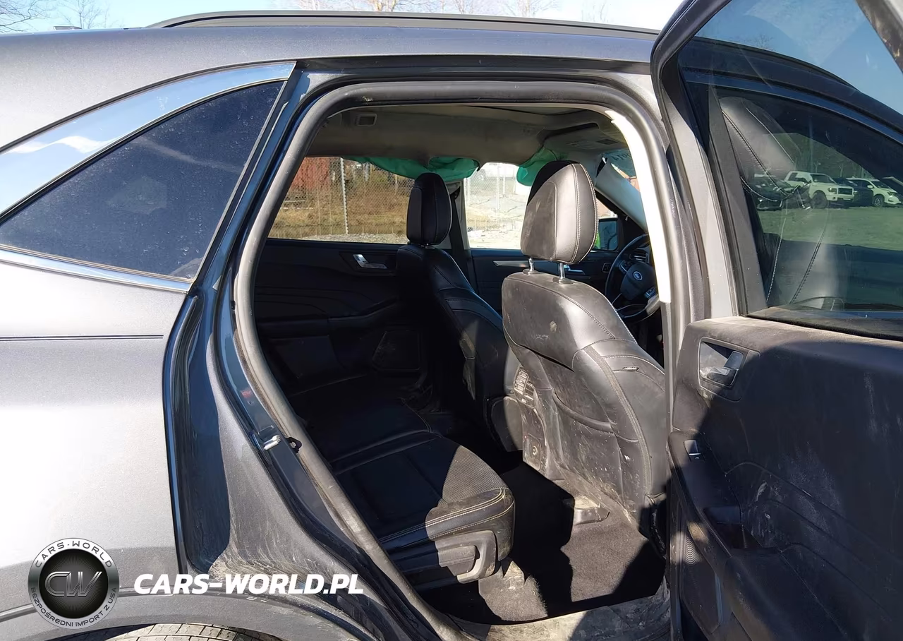 2022 Ford Escape Titanium VIN:1FMCU9J94NUB61806 - 8