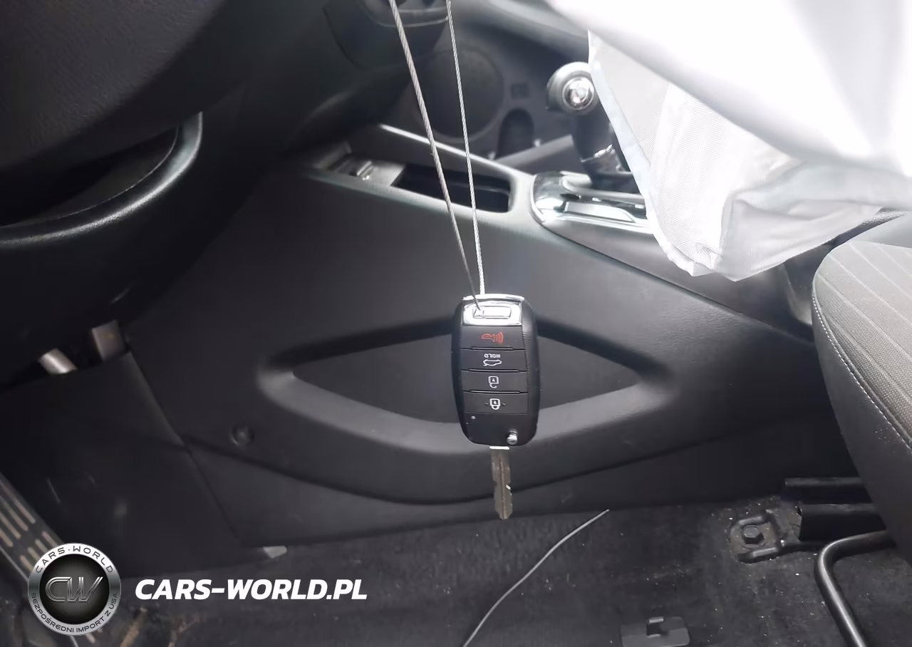 2018 Kia Forte Lx VIN:3KPFL4A72JE250725 - 11