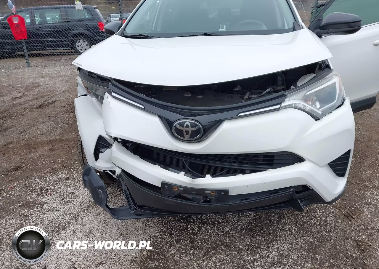 2017 Toyota Rav4 Le VIN:JTMZFREV9HJ700037 - 6