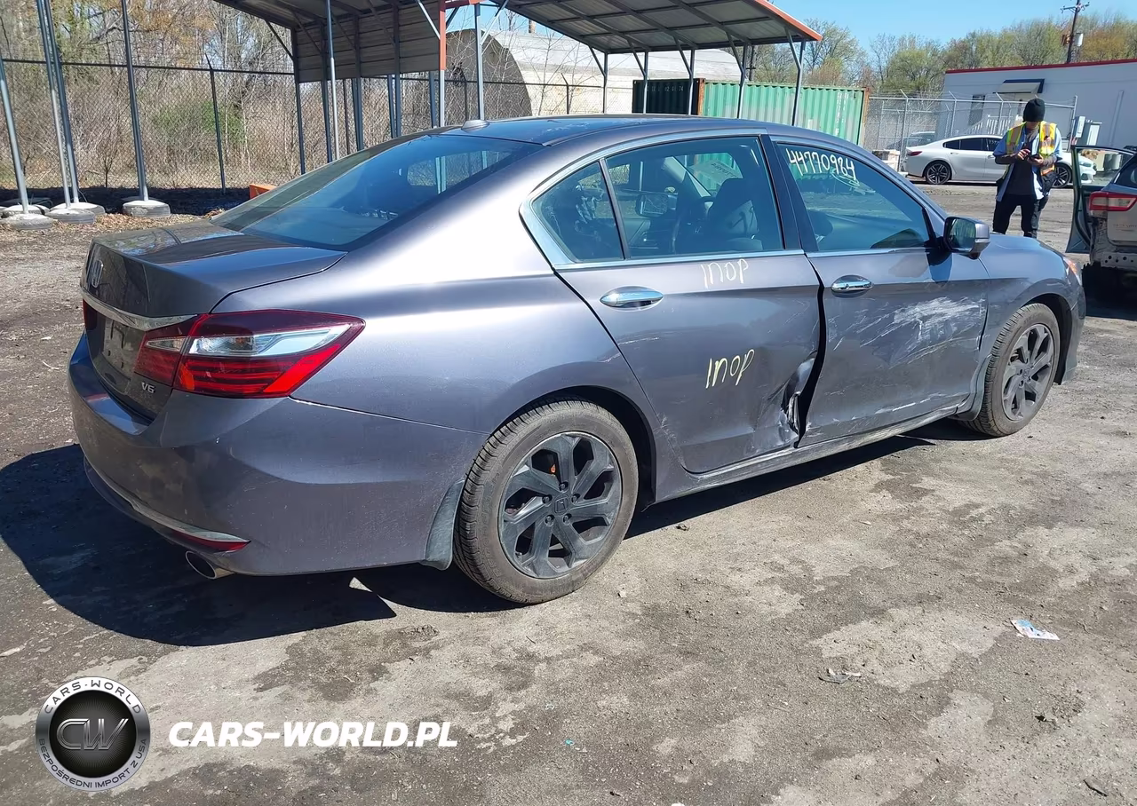 2016 Honda Accord Ex-L V-6 VIN:1HGCR3F00GA018242 - 4