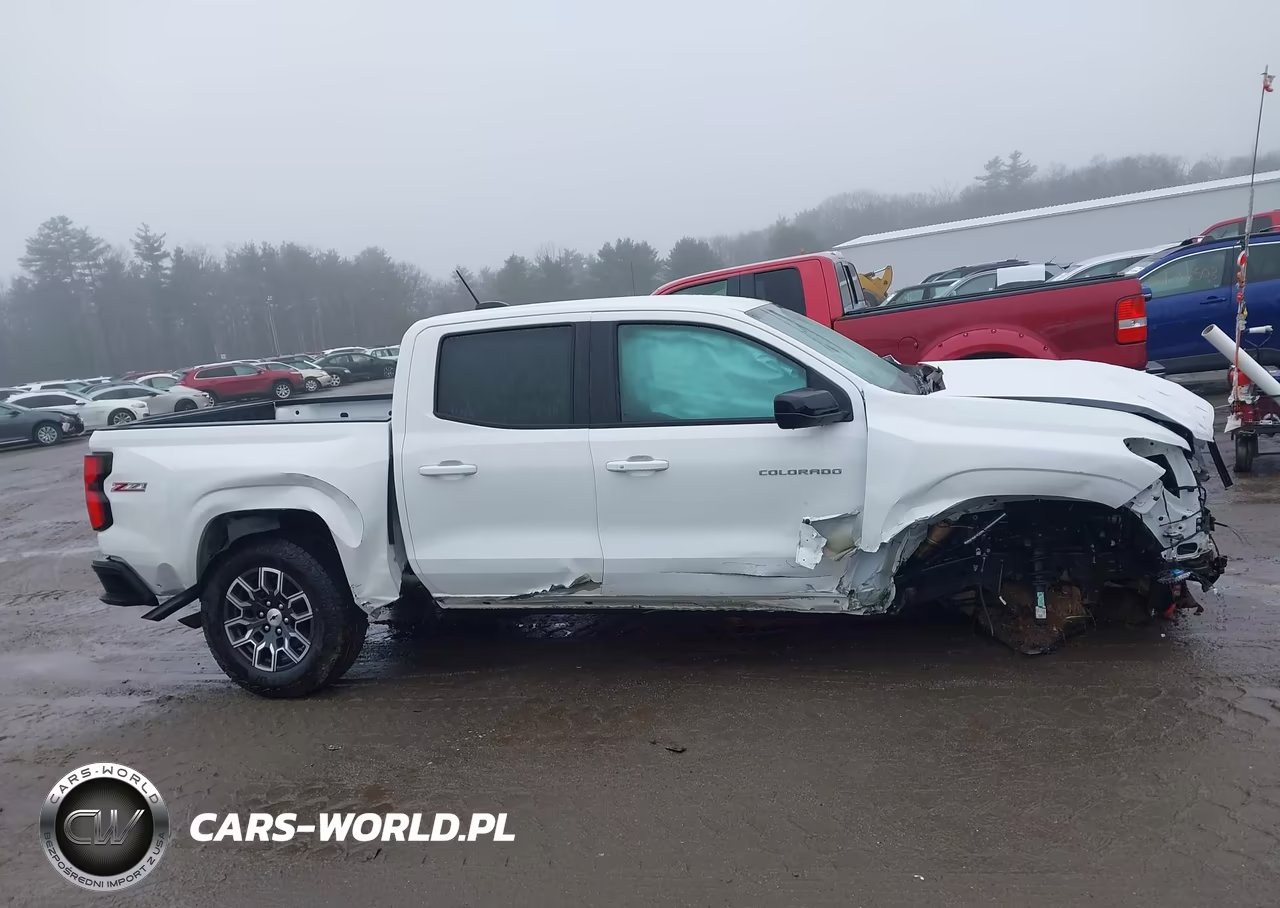 2026 Chevrolet Colorado Z71, 4Wd VIN:1GCPTDEK7T1118777 - 14