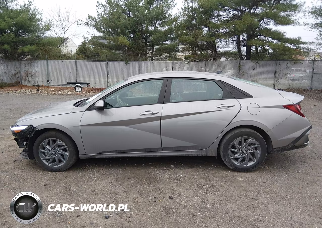 2024 Hyundai Elantra Sel VIN:KMHLM4DG2RU779287 - 14