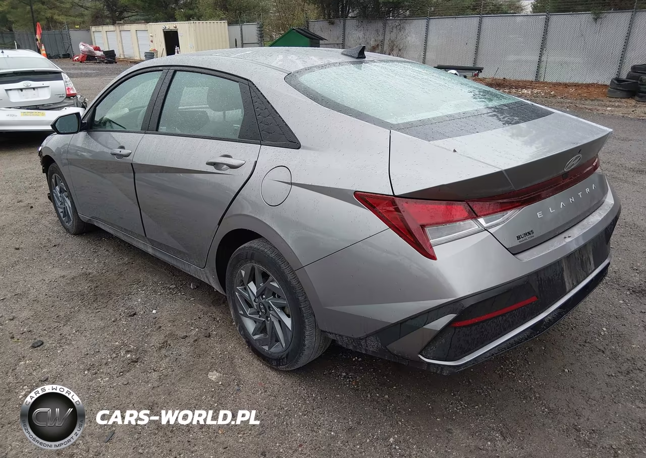 2024 Hyundai Elantra Sel VIN:KMHLM4DG2RU779287 - 3