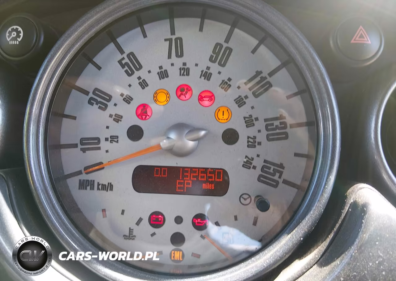 2005 Mini Cooper VIN:WMWRF33415TG10971 - 7