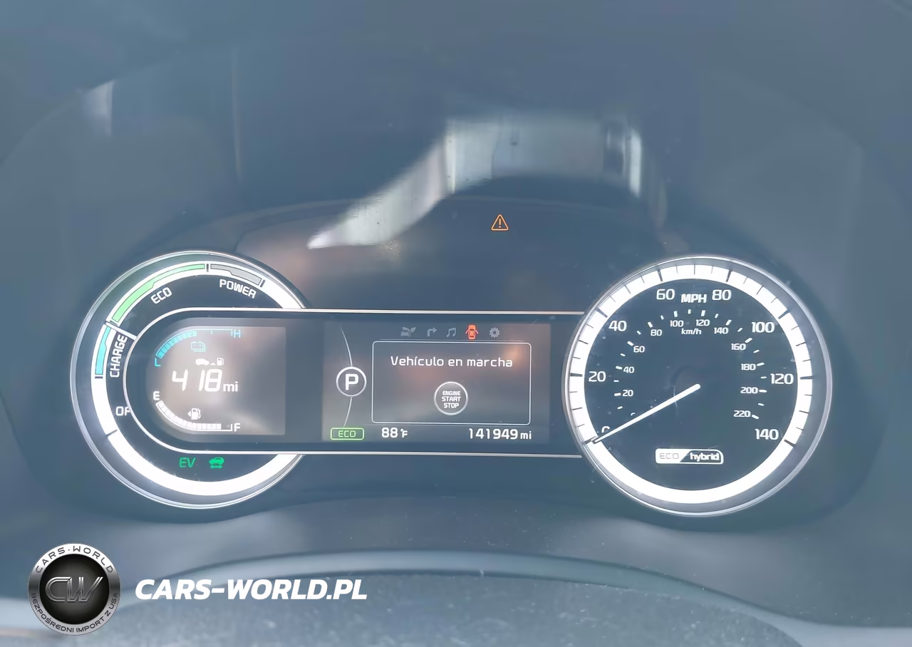 2017 Kia Niro Touring VIN:KNDCE3LCXH5082808 - 7