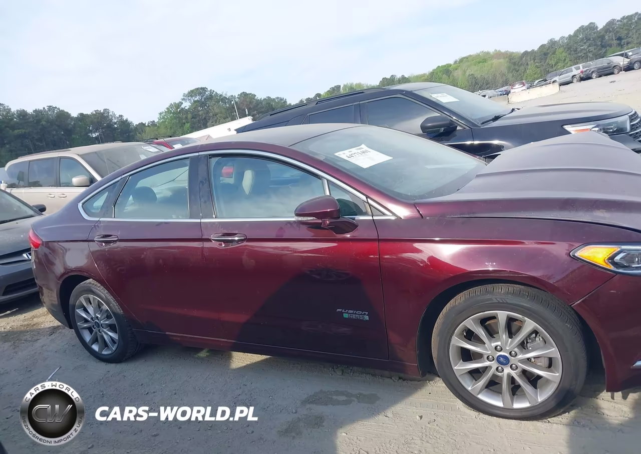 2017 Ford Fusion Energi Se Luxury VIN:3FA6P0PU8HR320232 - 13