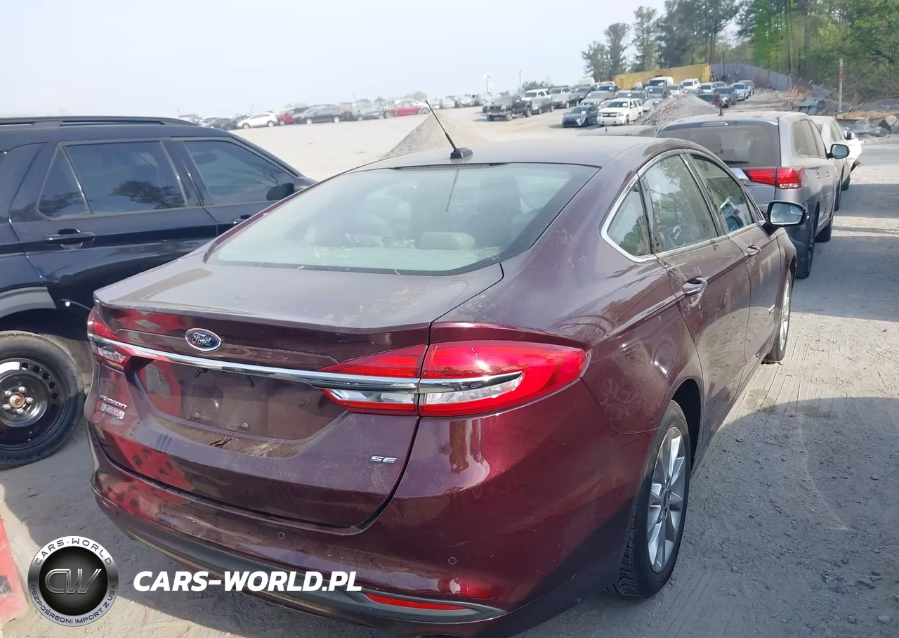 2017 Ford Fusion Energi Se Luxury VIN:3FA6P0PU8HR320232 - 4
