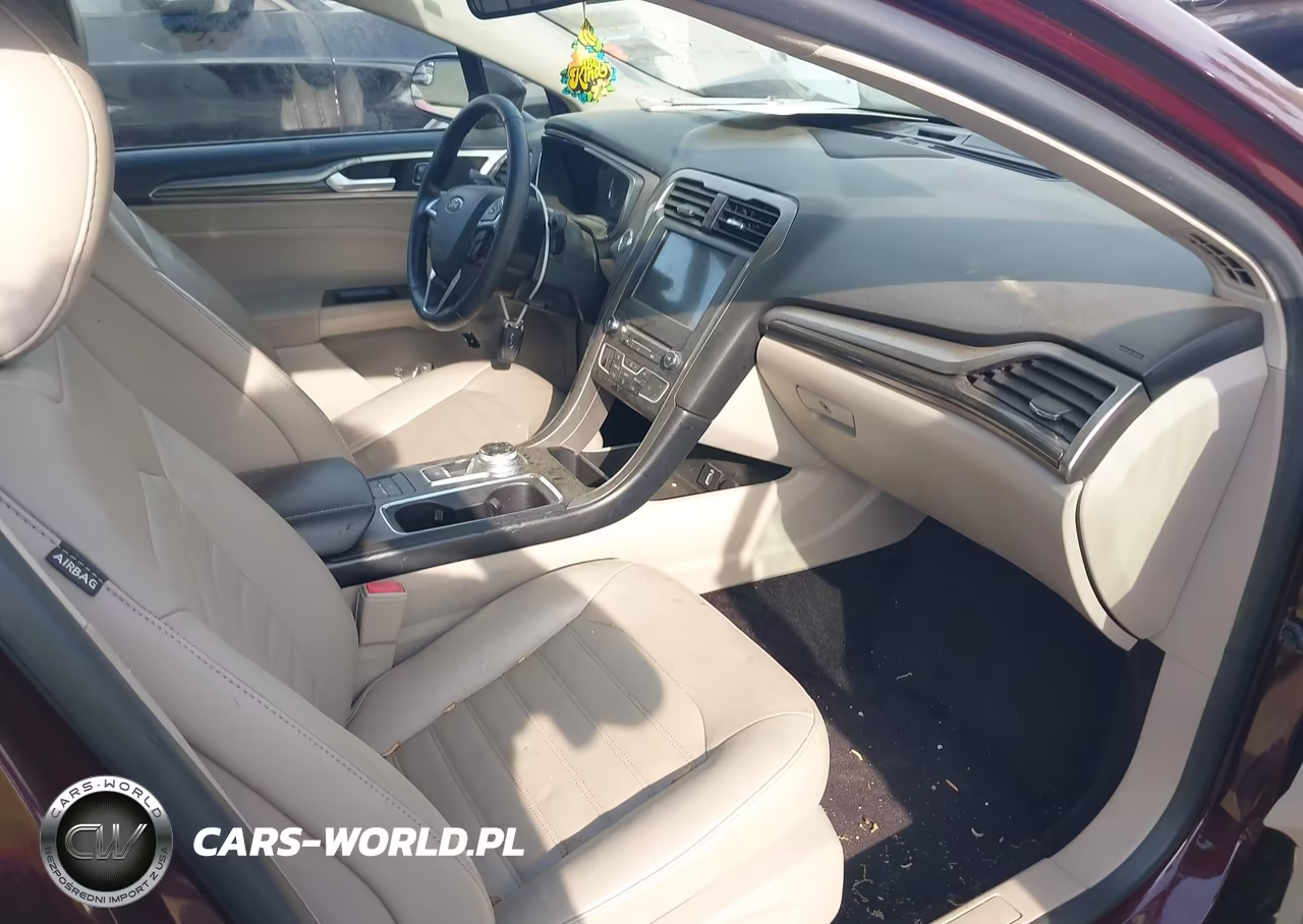 2017 Ford Fusion Energi Se Luxury VIN:3FA6P0PU8HR320232 - 5
