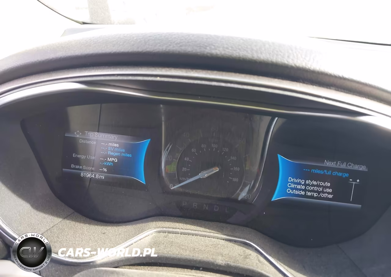 2017 Ford Fusion Energi Se Luxury VIN:3FA6P0PU8HR320232 - 7
