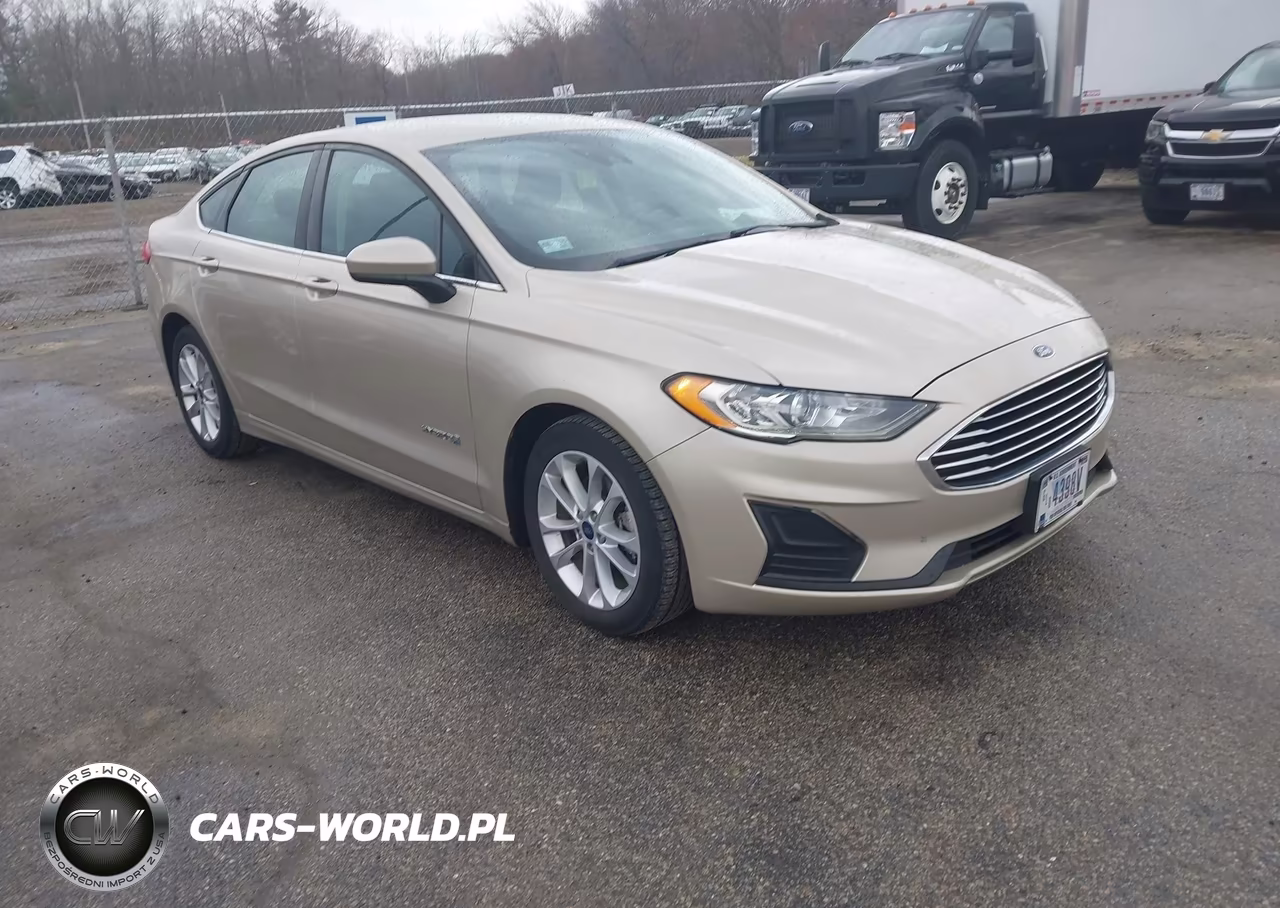 2019 Ford Fusion Hybrid Se