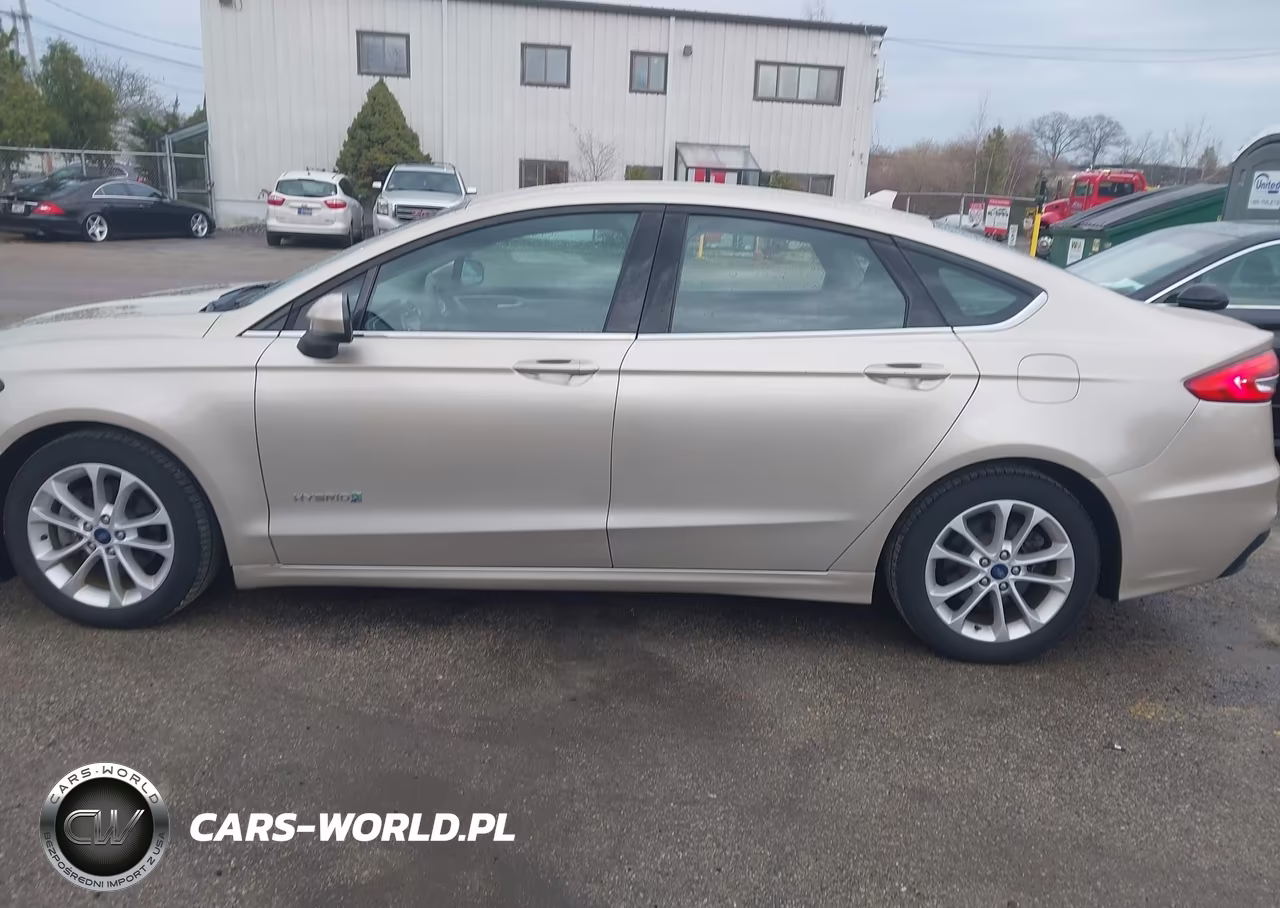 2019 Ford Fusion Hybrid Se VIN:3FA6P0LU4KR258129 - 14