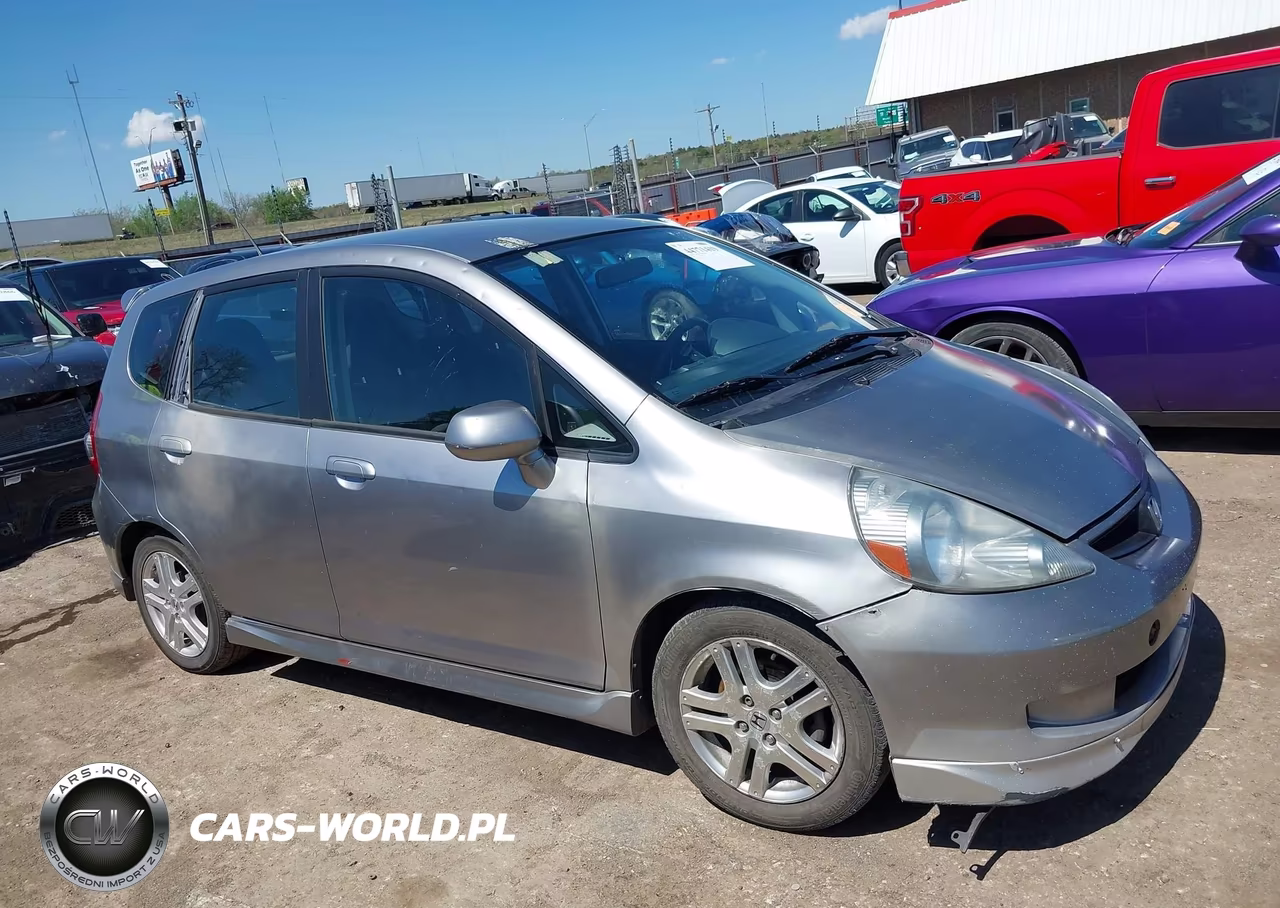 2007 Honda Fit Sport VIN:JHMGD38637S026800 - 13