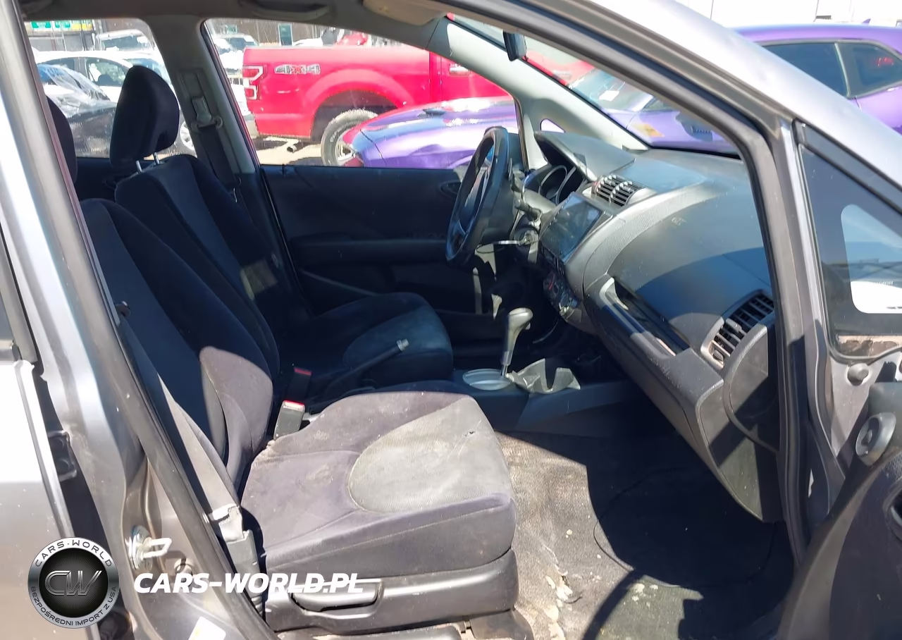 2007 Honda Fit Sport VIN:JHMGD38637S026800 - 5