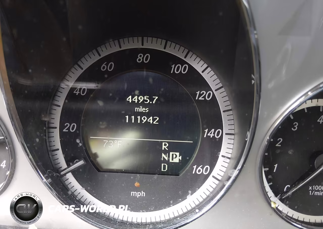 2010 Mercedes-Benz E 550 VIN:WDDHF7CB4AA017263 - 7
