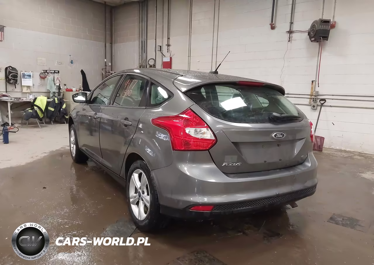 2012 Ford Focus Se VIN:1FAHP3K29CL341114 - 3
