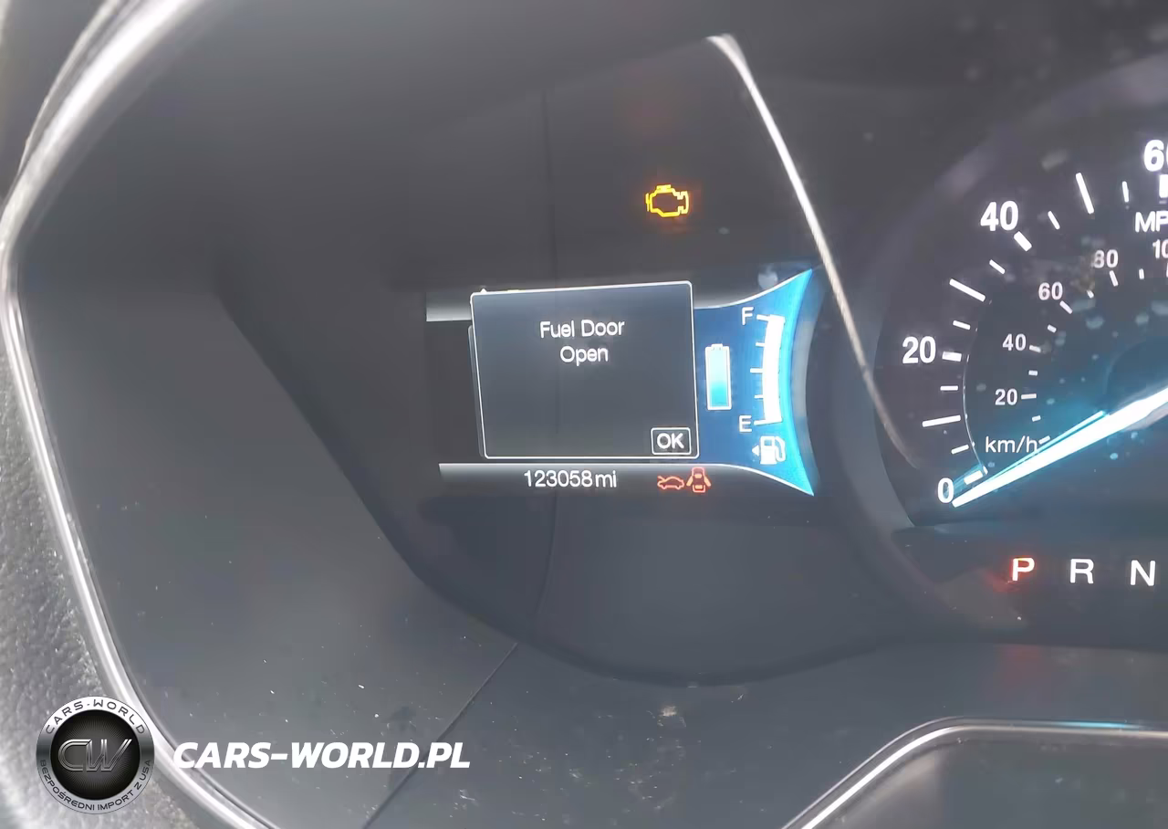 2018 Ford Fusion Hybrid Platinum VIN:3FA6P0RU9JR154211 - 15
