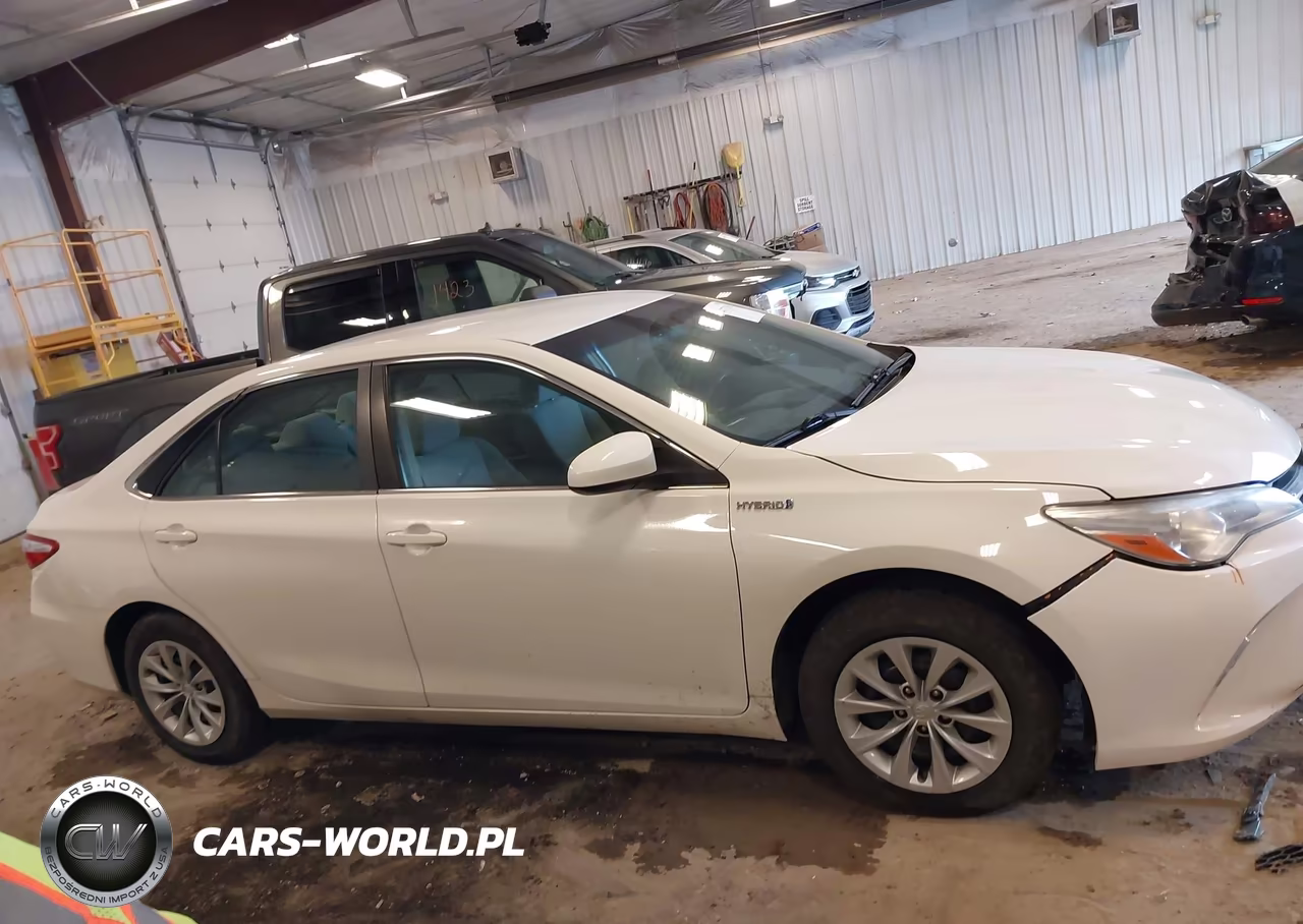 2015 Toyota Camry Hybrid Le VIN:4T1BD1FK4FU161427 - 13