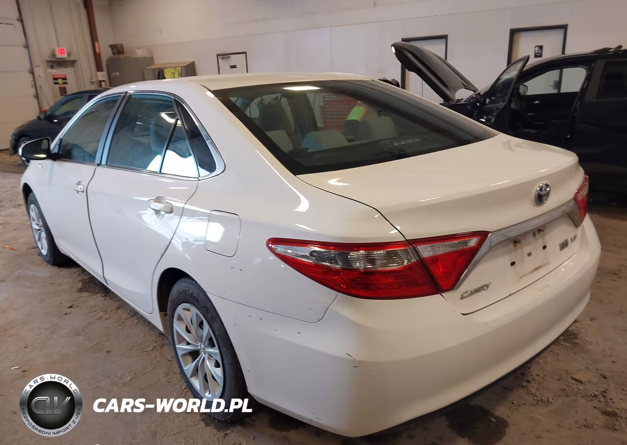 2015 Toyota Camry Hybrid Le VIN:4T1BD1FK4FU161427 - 3
