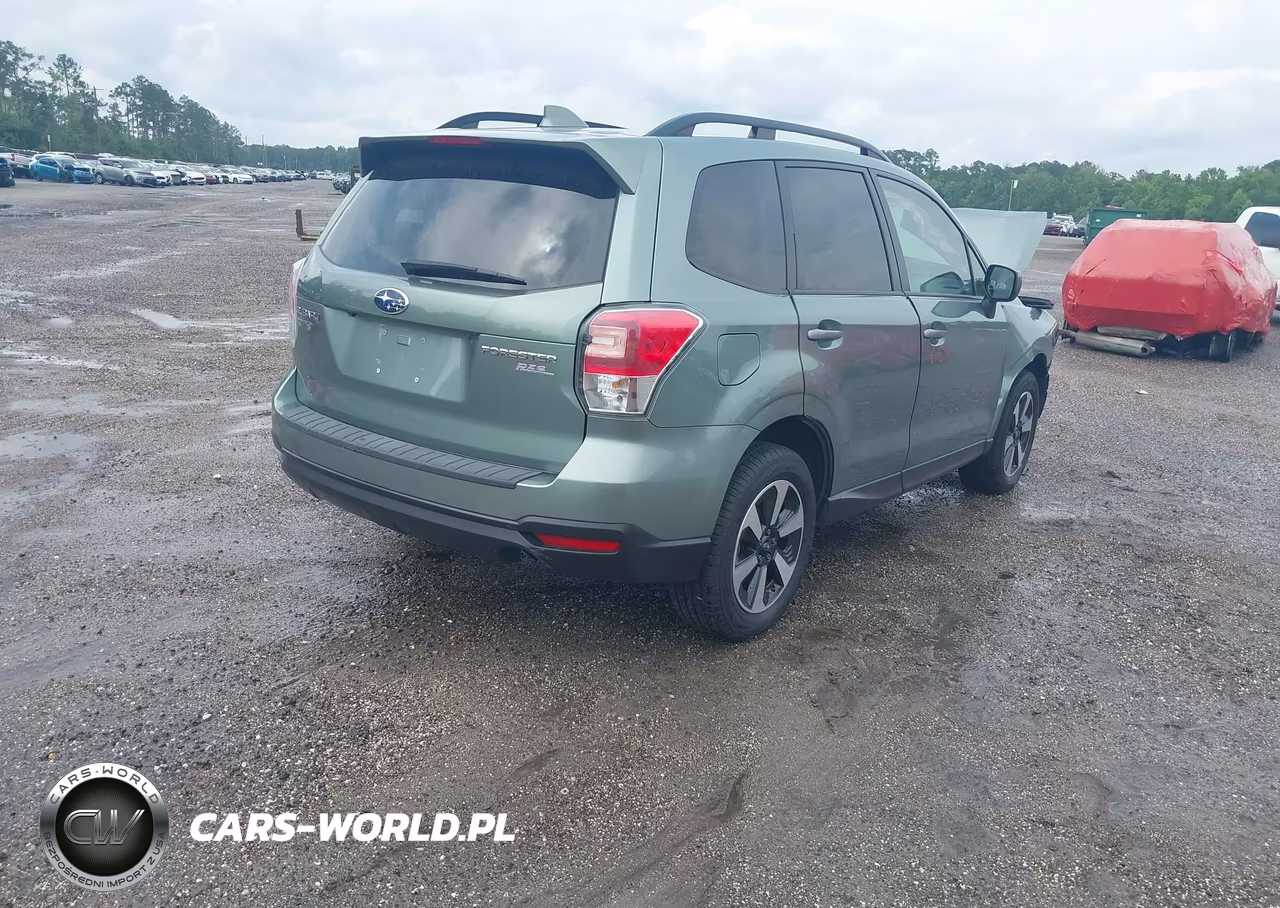 2017 Subaru Forester 2.5I Premium VIN:JF2SJAEC4HH407140 - 4