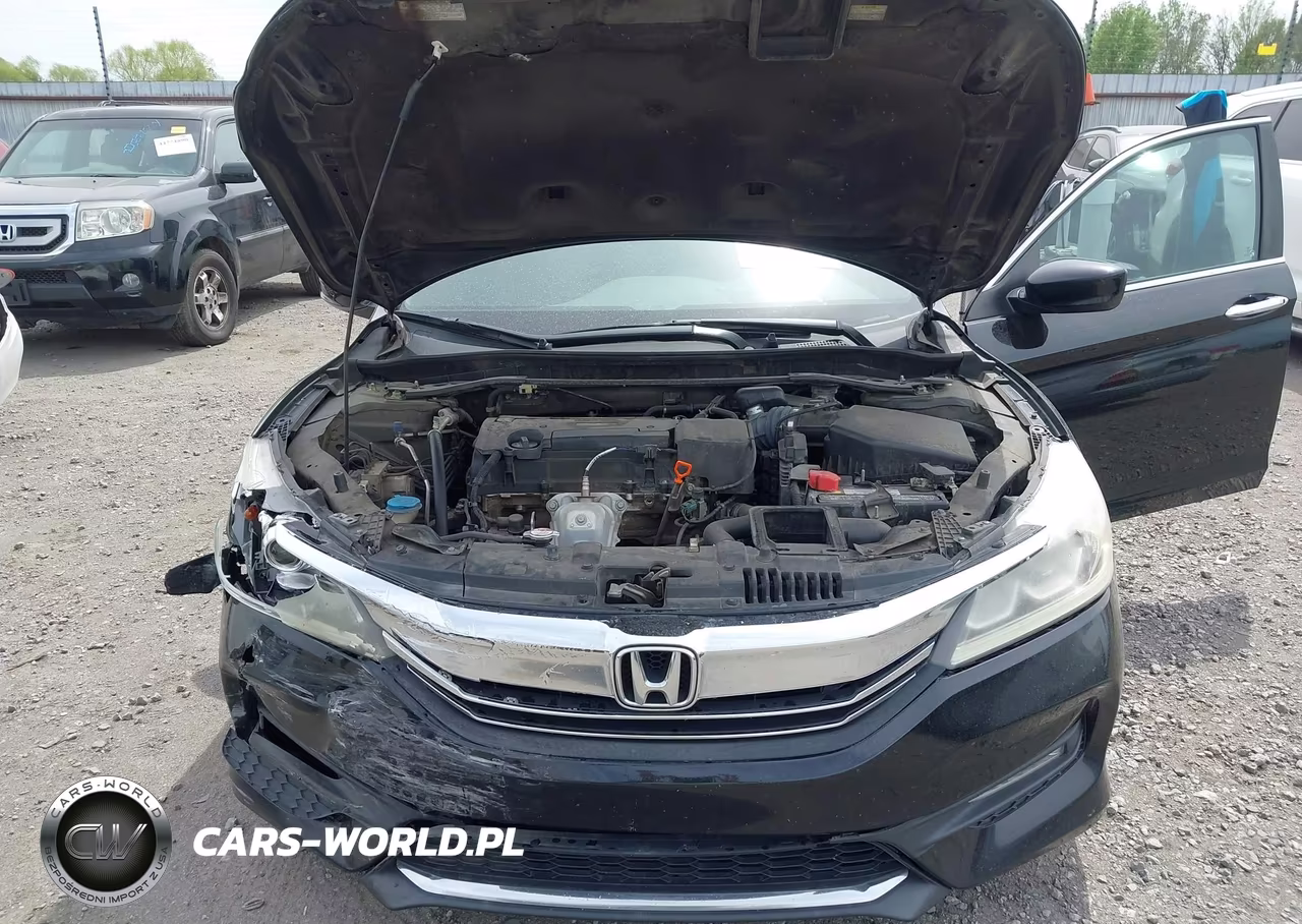2017 Honda Accord Sport VIN:1HGCR2F58HA020635 - 10