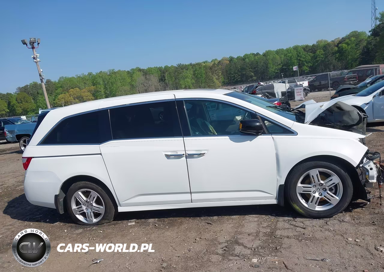 2011 Honda Odyssey Touring-Touring Elite VIN:5FNRL5H92BB054368 - 14