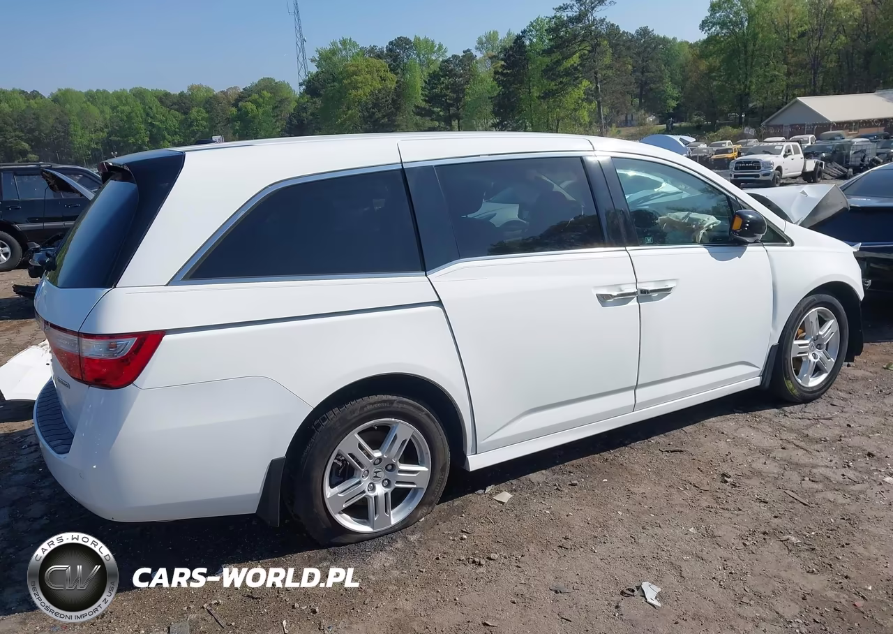 2011 Honda Odyssey Touring-Touring Elite VIN:5FNRL5H92BB054368 - 4