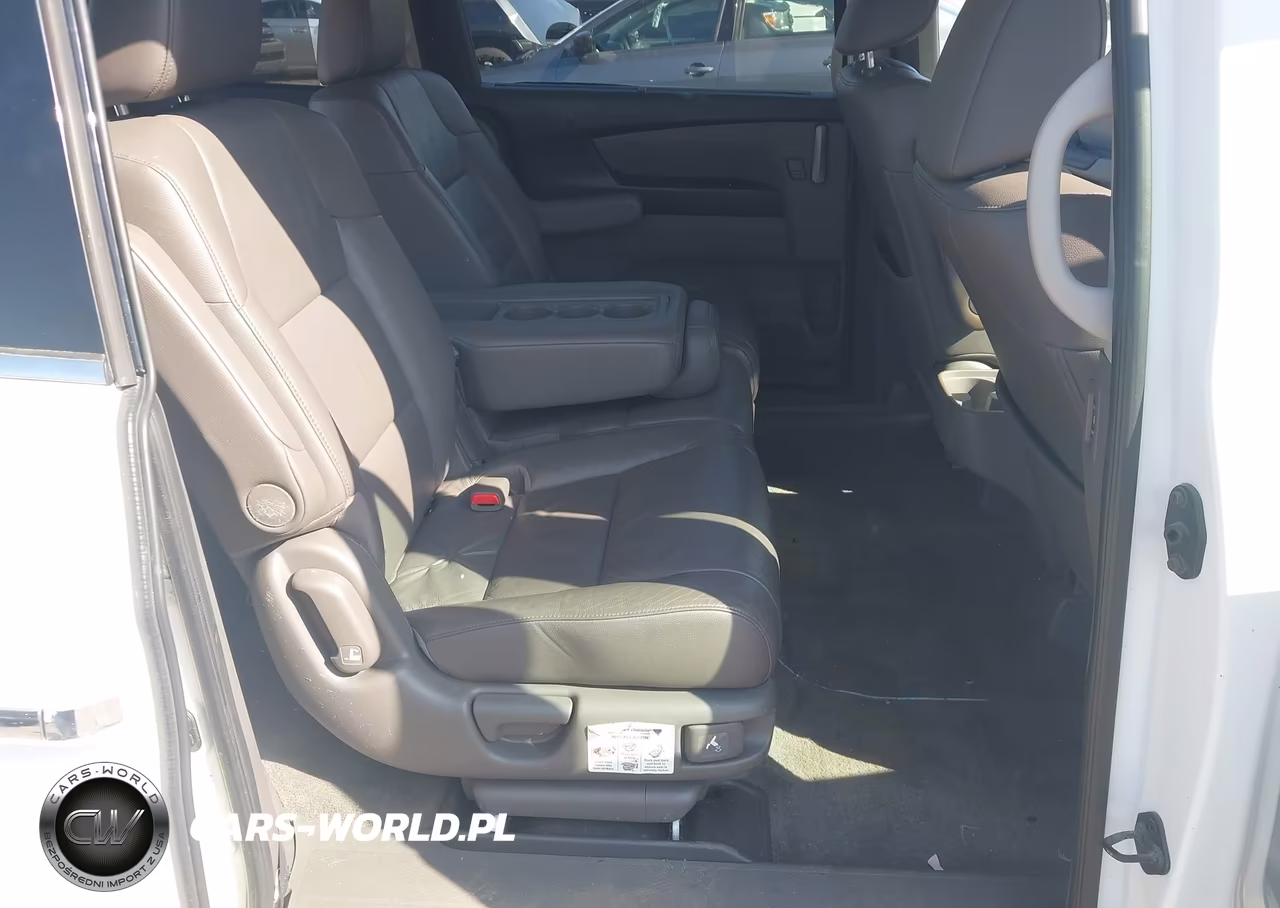 2011 Honda Odyssey Touring-Touring Elite VIN:5FNRL5H92BB054368 - 8