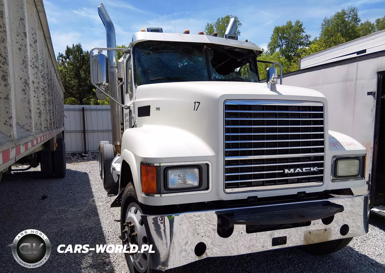 2017 Mack Pinnacle